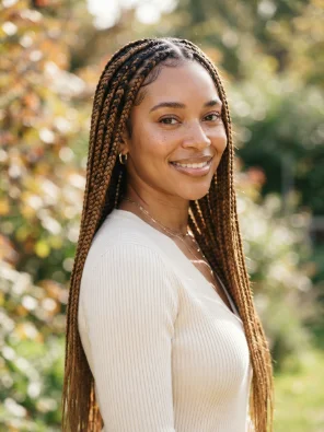 Blonde or Honey Brown Knotless Braids