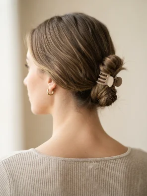 Small Claw Clip Bun